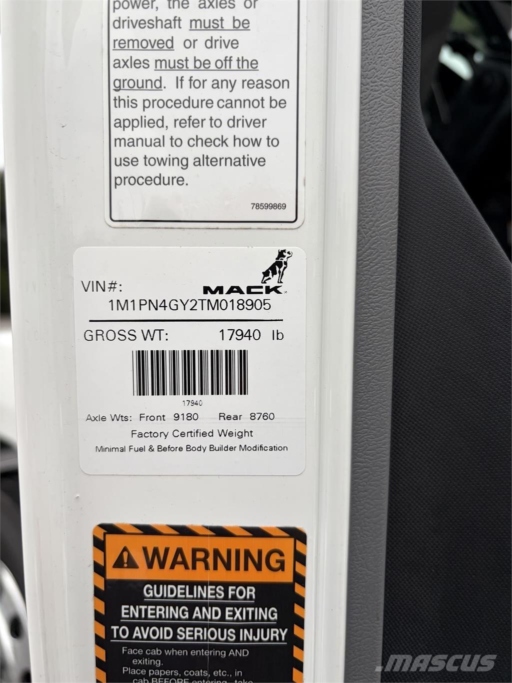 Mack PI64T Ciągniki siodłowe