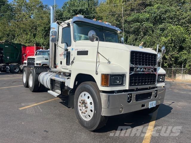 Mack PI64T Ciągniki siodłowe