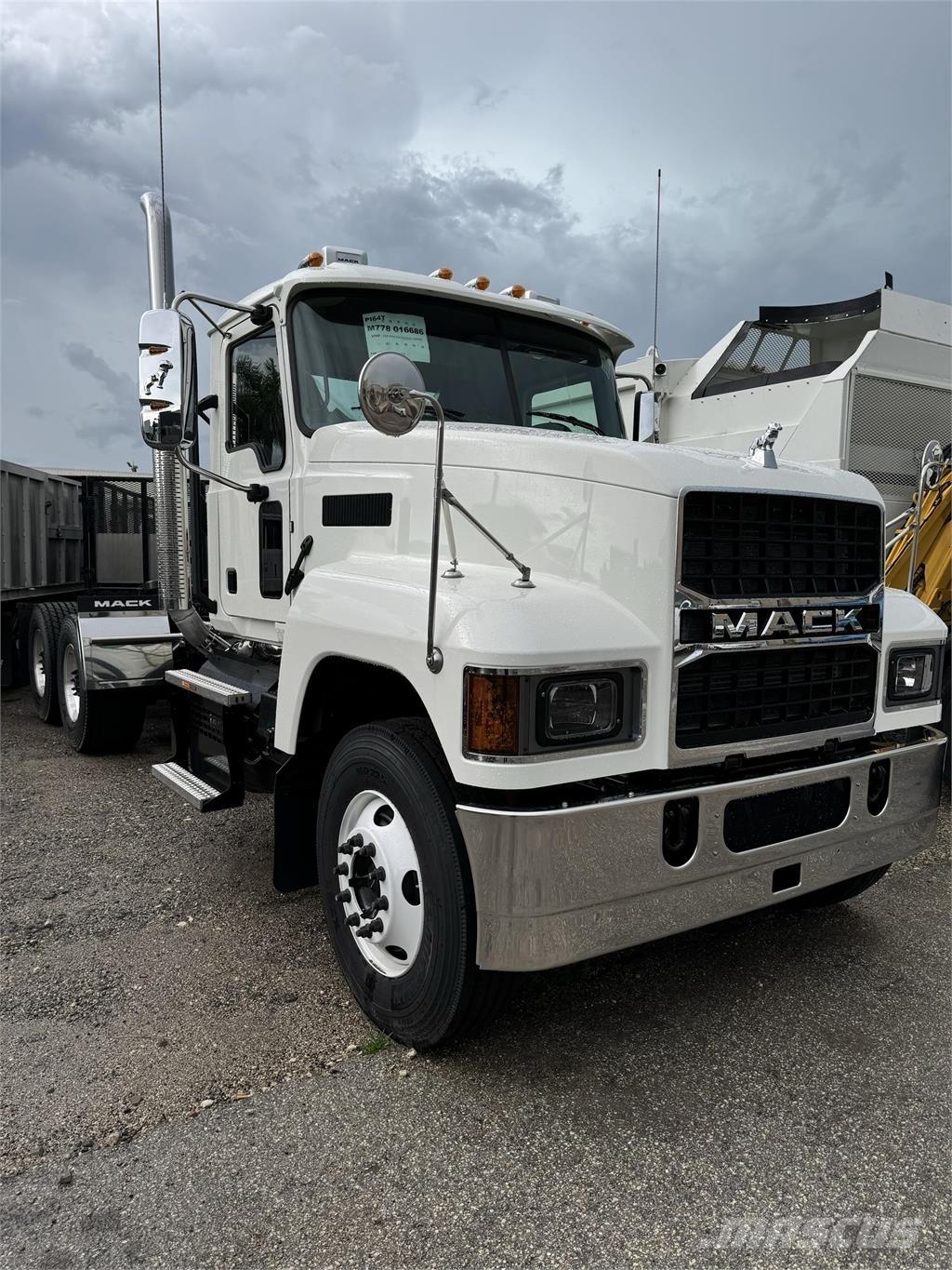 Mack PI64T Ciągniki siodłowe