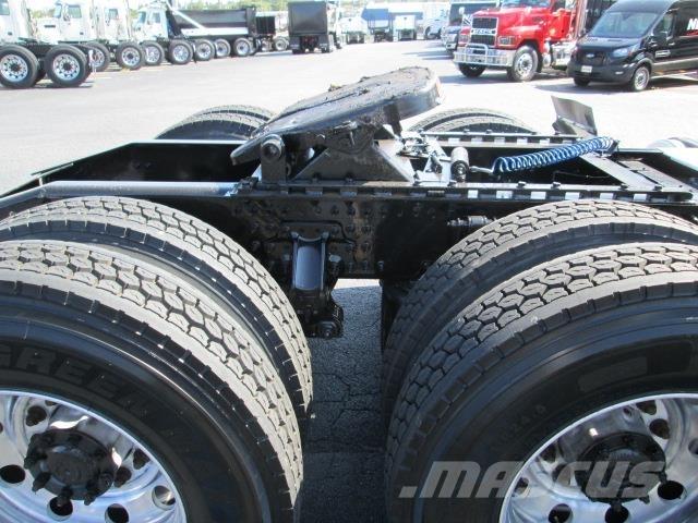 Mack PI64T Ciągniki siodłowe