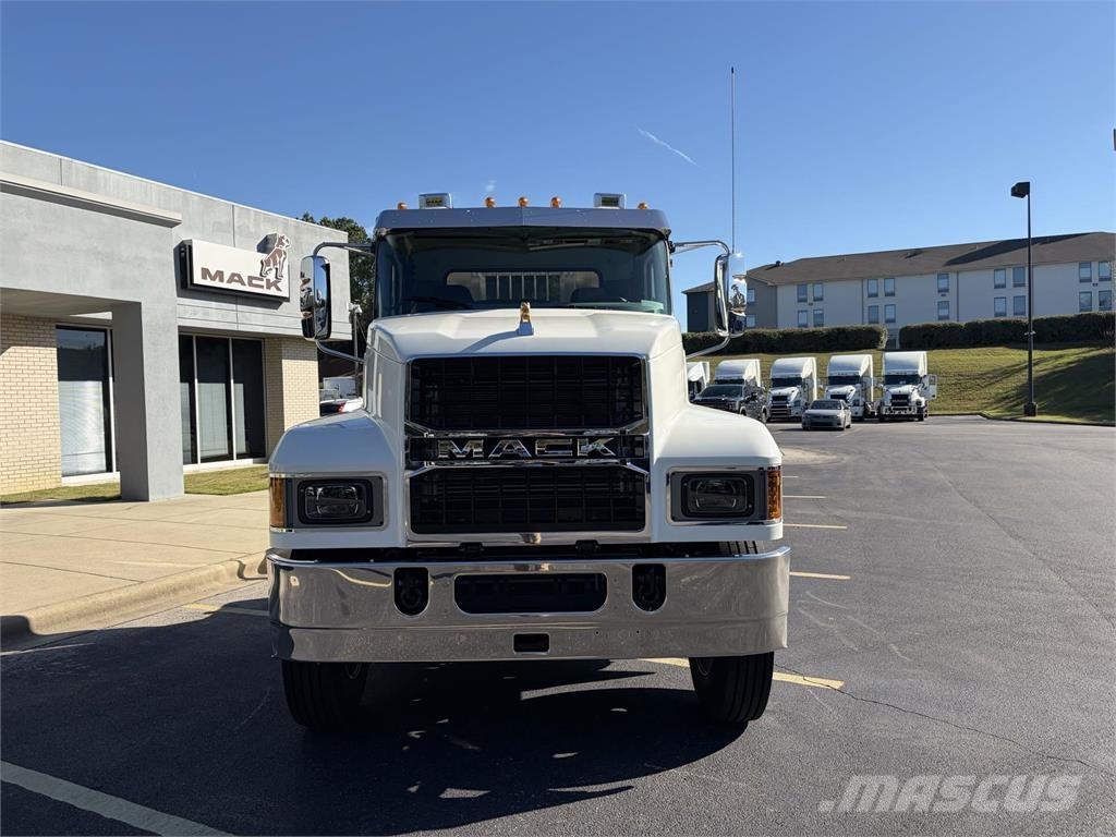 Mack PI64T Ciągniki siodłowe