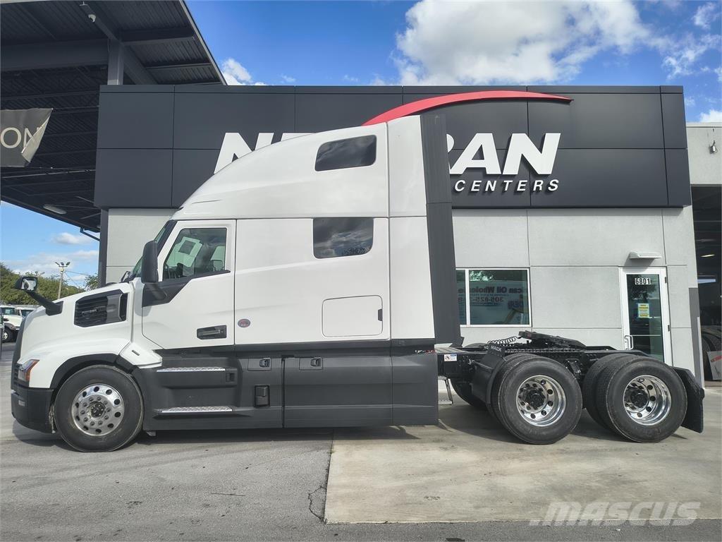 Mack PR64T Ciągniki siodłowe