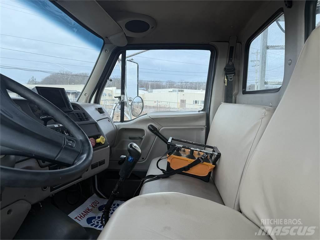 Sterling LT9500 Inne