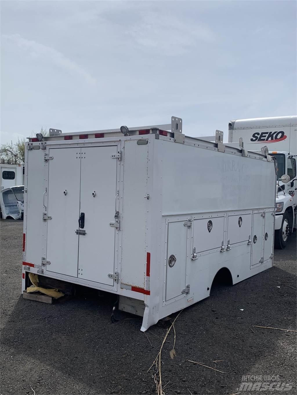  utilimaster 15 Foot Inne