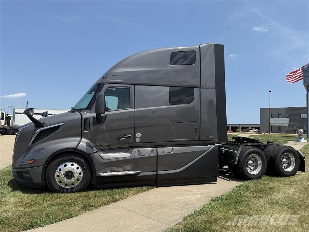 Volvo NEW VNL860 Ciągniki siodłowe