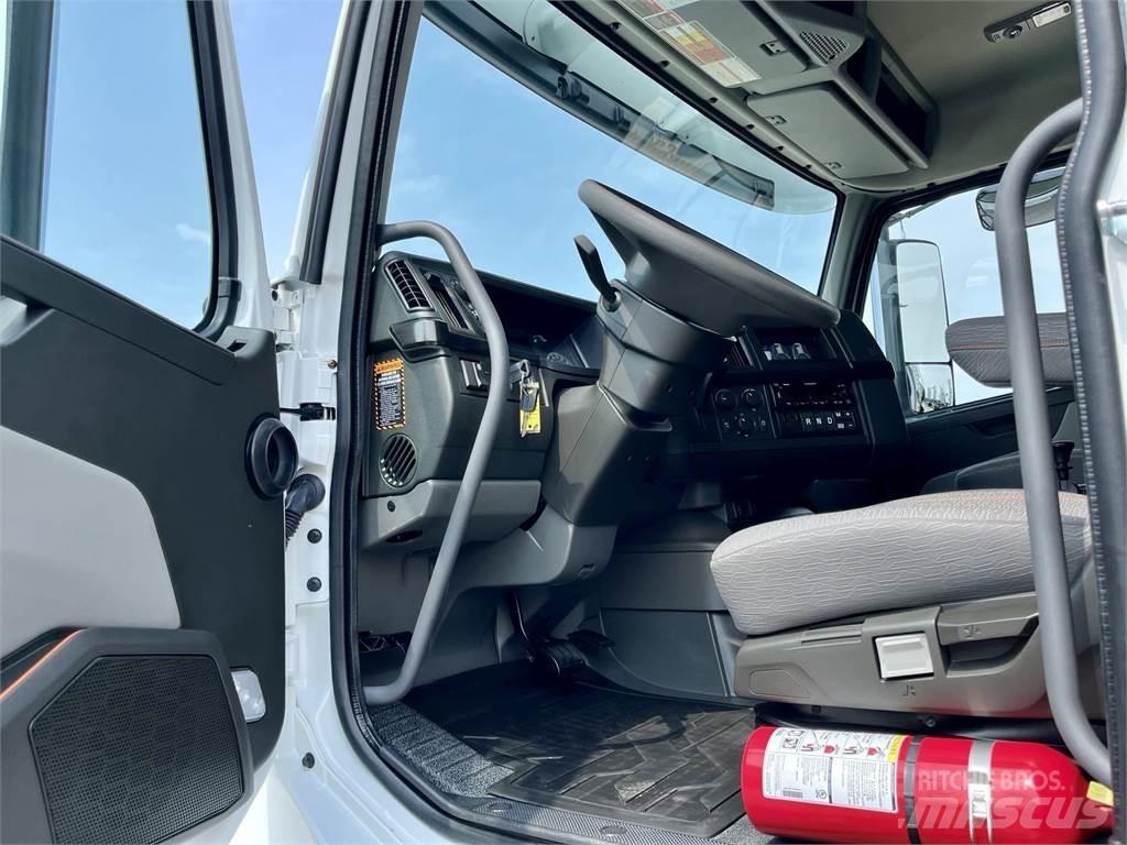 Volvo VHD64F300 Wywrotki