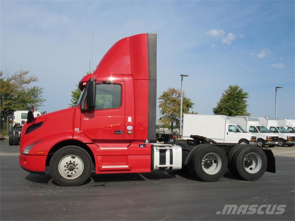 Volvo VNL64T300 Ciągniki siodłowe