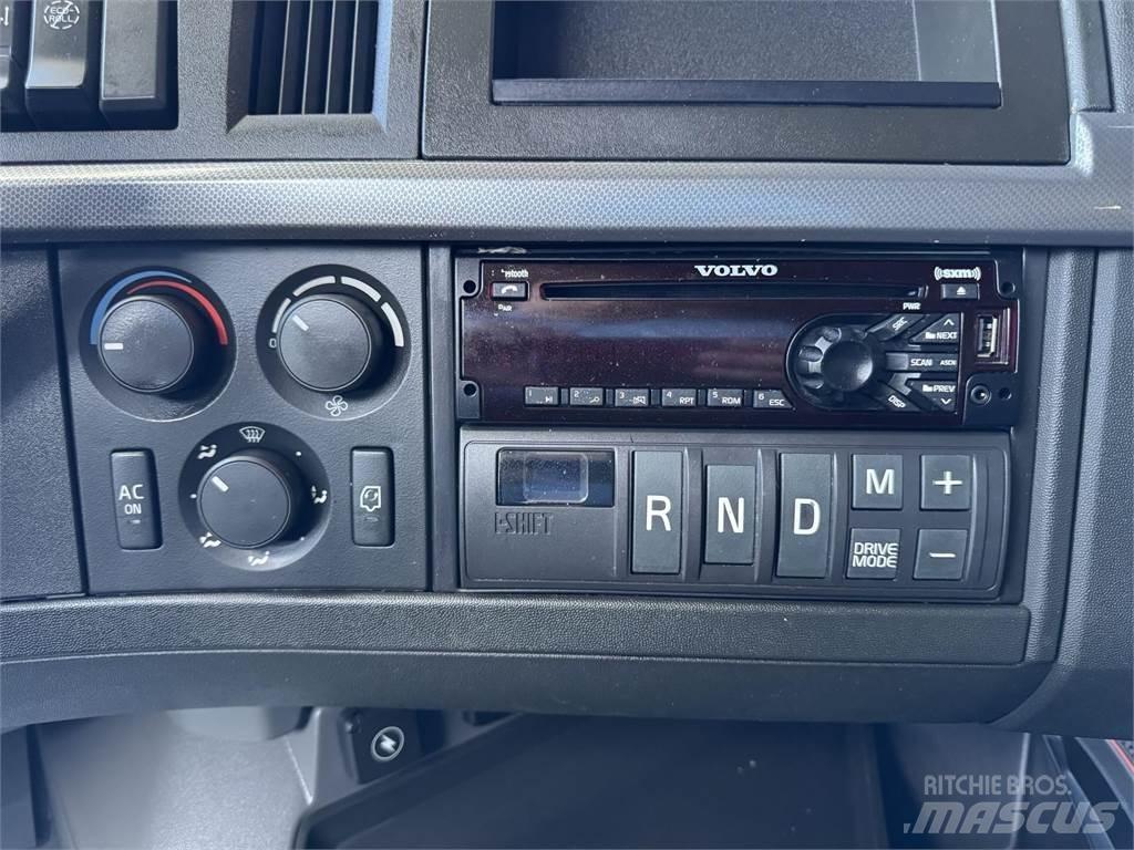 Volvo VNL64T760 Ciągniki siodłowe