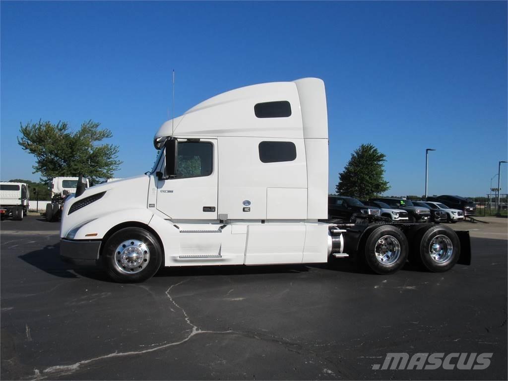 Volvo VNL64T760 Ciągniki siodłowe