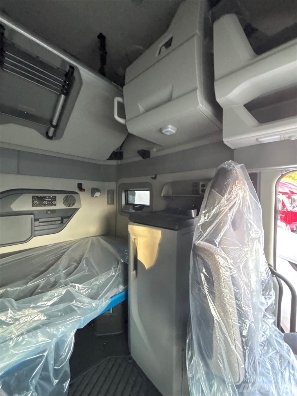 Volvo VNL64T860 Ciągniki siodłowe