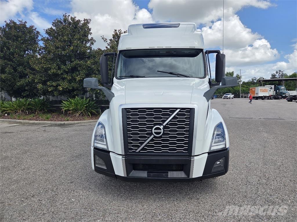 Volvo VNL64T860 Ciągniki siodłowe