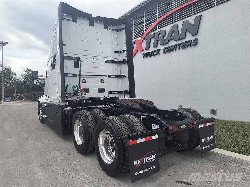 Volvo VNL64T860 Ciągniki siodłowe