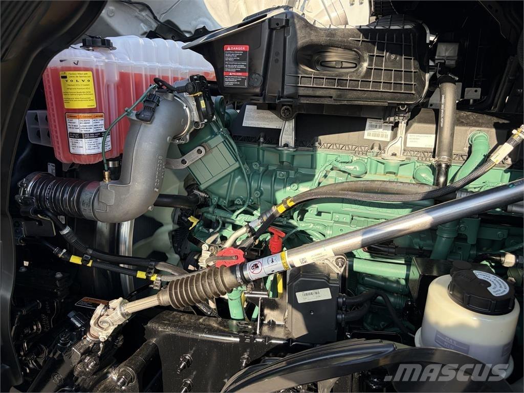 Volvo VNL64T860 Ciągniki siodłowe