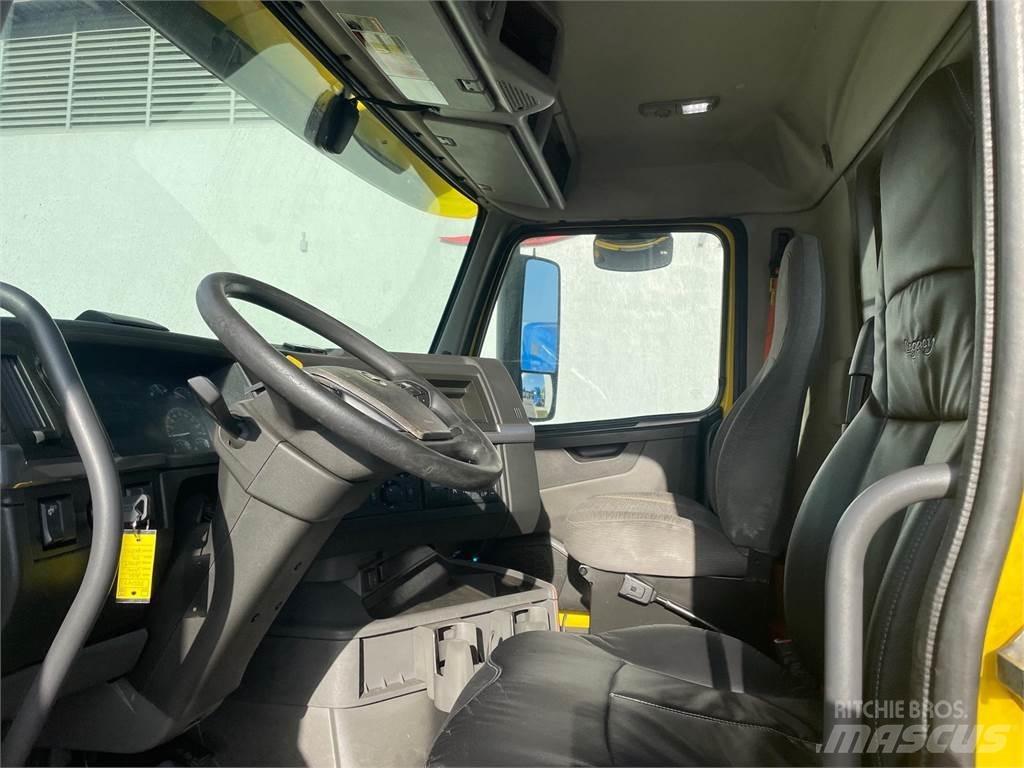 Volvo VNR64T300 Ciągniki siodłowe