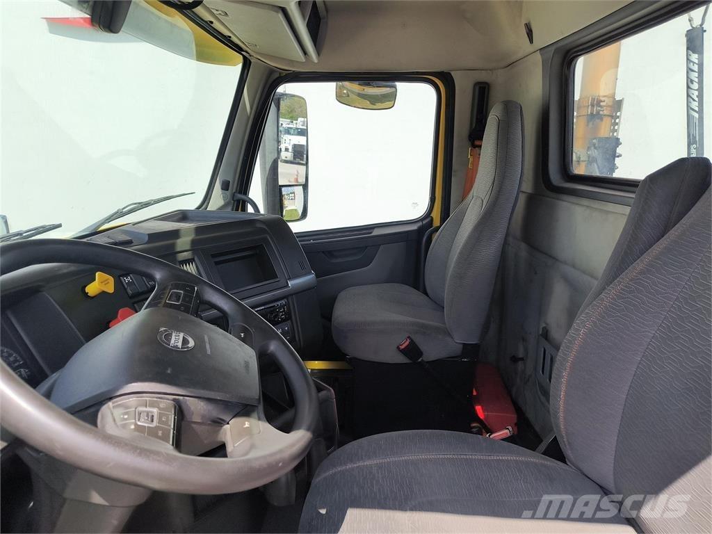 Volvo VNR64T300 Ciągniki siodłowe