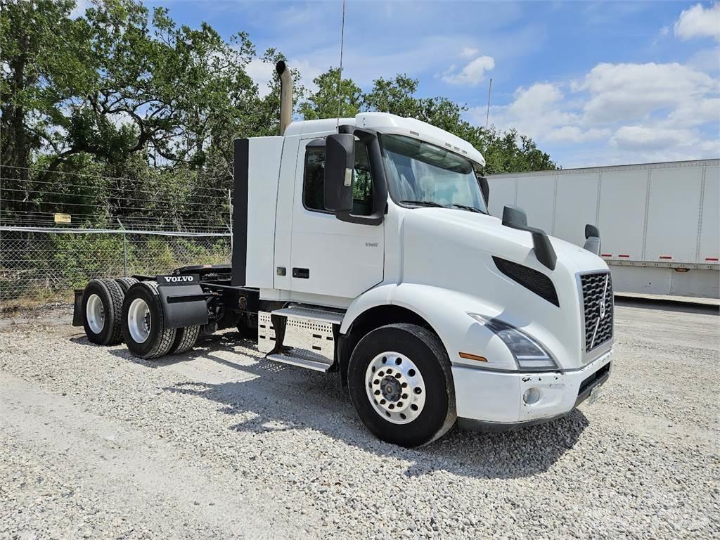Volvo VNR64T300 Ciągniki siodłowe