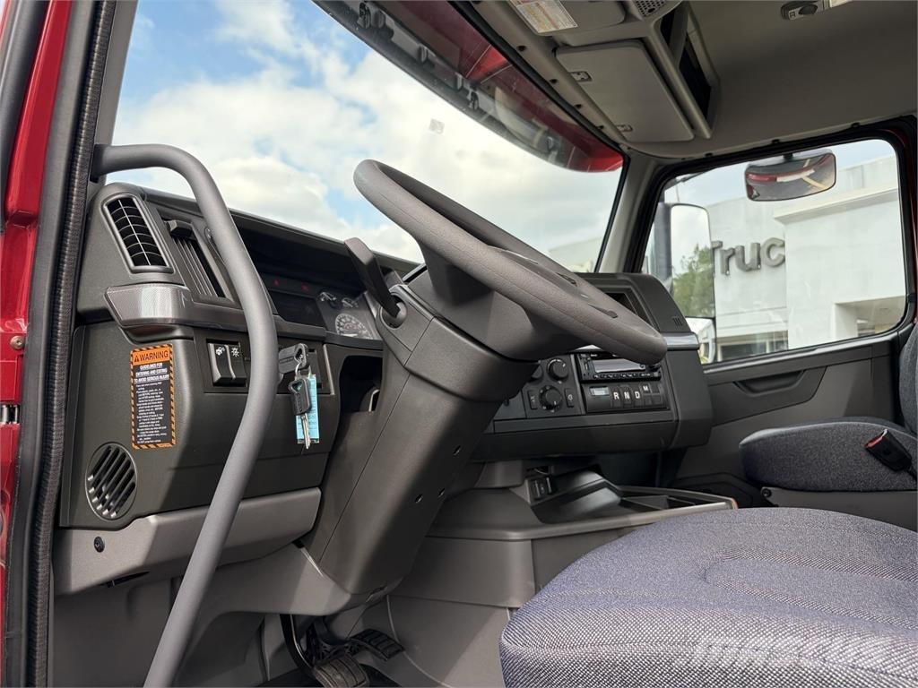 Volvo VNR64T300 Ciągniki siodłowe