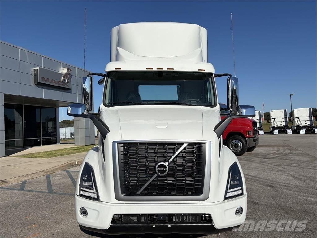 Volvo VNR64T300 Ciągniki siodłowe