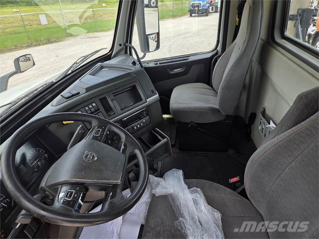 Volvo VNR64T300 Ciągniki siodłowe