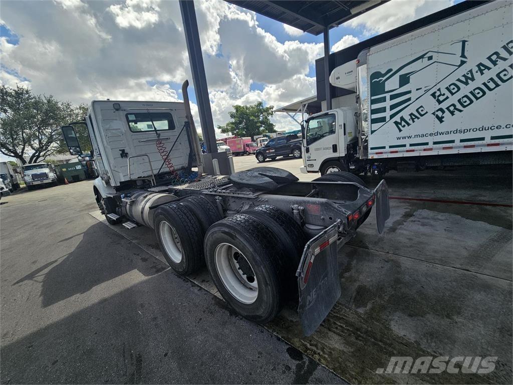 Volvo VNR64T300 Ciągniki siodłowe