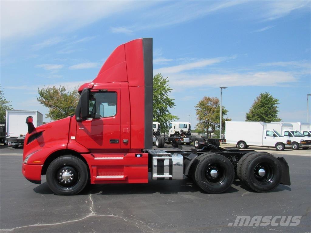Volvo VNR64T300 Ciągniki siodłowe