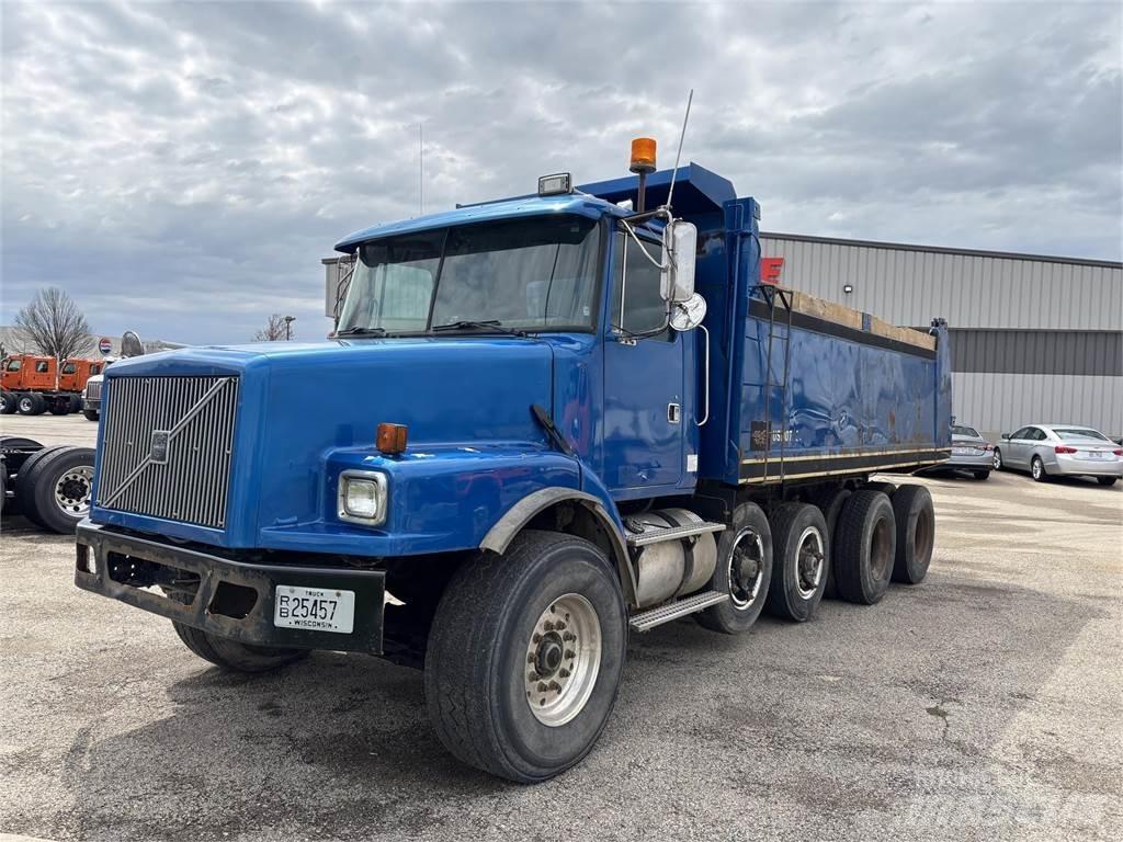 Volvo WG64T Wywrotki