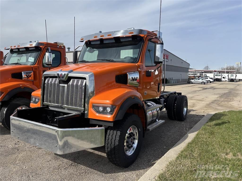 Western Star 47X Inne
