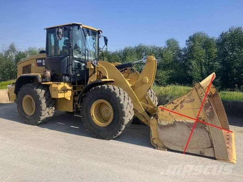 CAT 926M Ładowarki kołowe
