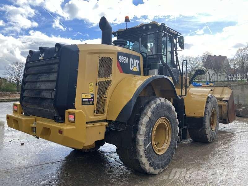 CAT 966M Ładowarki kołowe