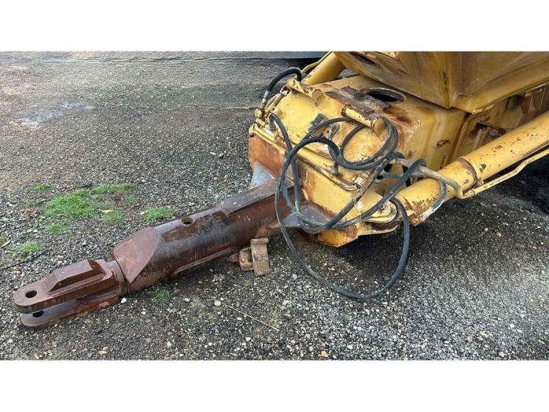 CAT D250B Przyczepy wywrotki