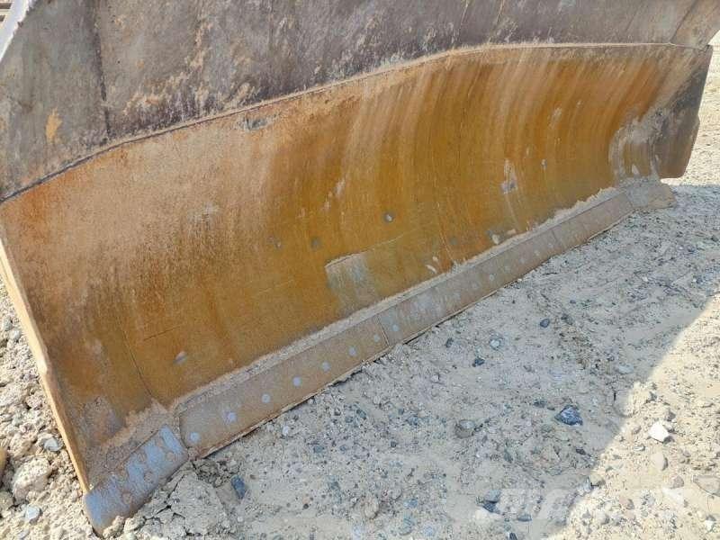 CAT D6T LGP Spycharki gąsienicowe