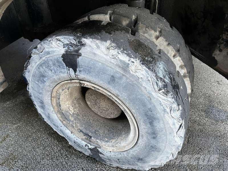 CAT M325D MH Koparki przeładunkowe