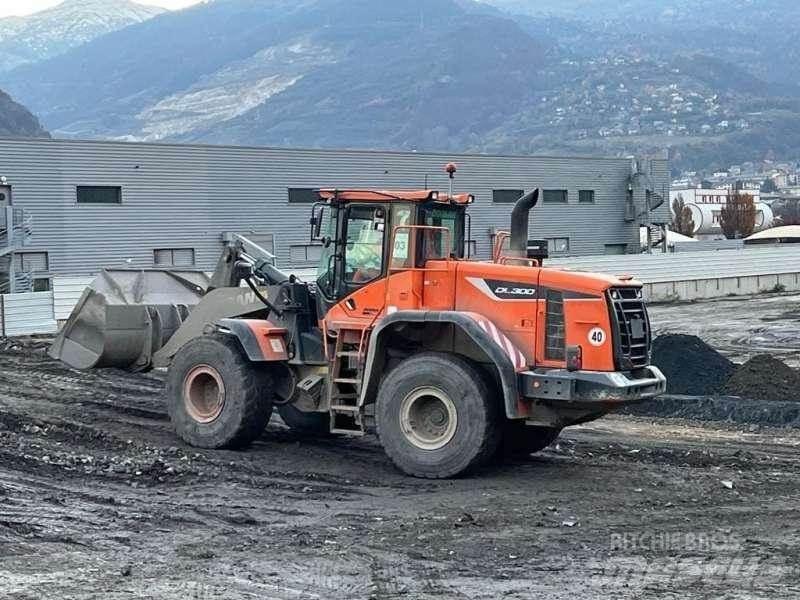 Doosan DL300 Ładowarki kołowe