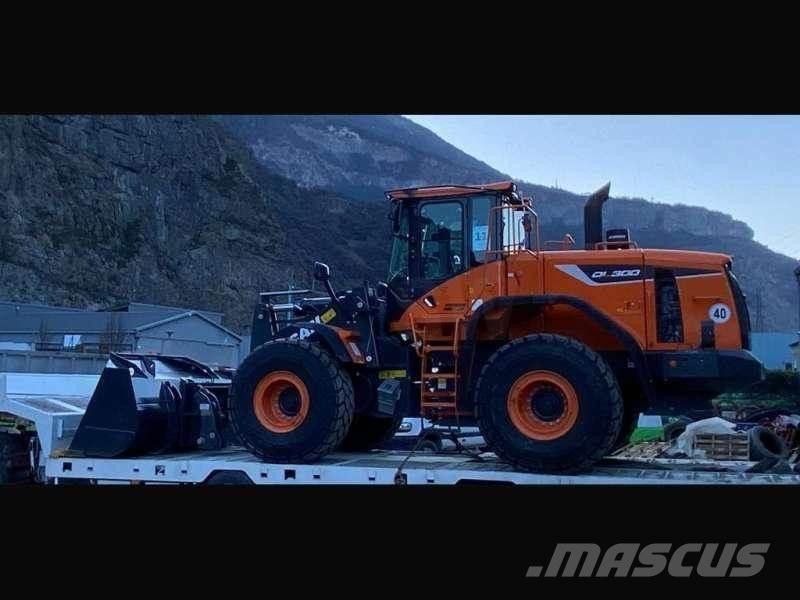 Doosan DL300 Ładowarki kołowe