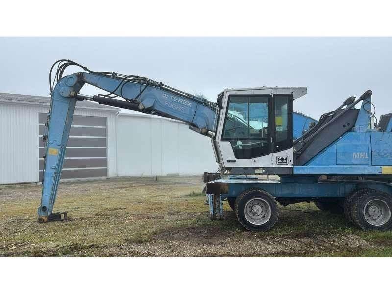 Fuchs MHL320 Koparki przeładunkowe