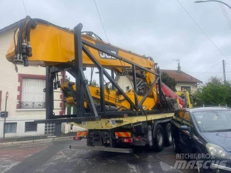 JCB JS360 Koparki wyburzeniowe