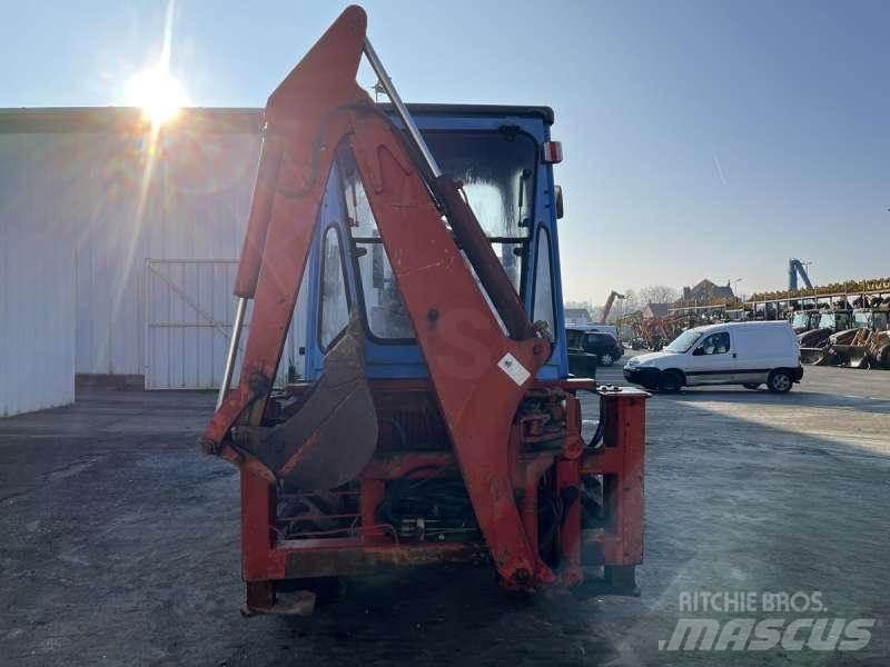 Kubota R520 Koparko-ładowarki