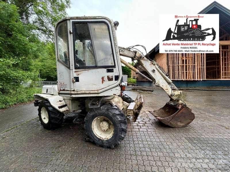 Mecalac 8CXI Koparki kołowe