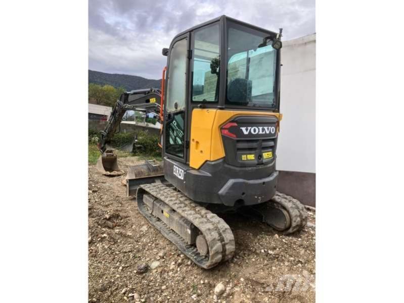 Volvo ECR25D Minikoparki