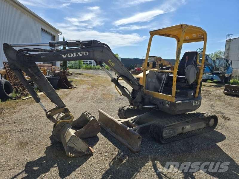 Volvo ECR38 Minikoparki