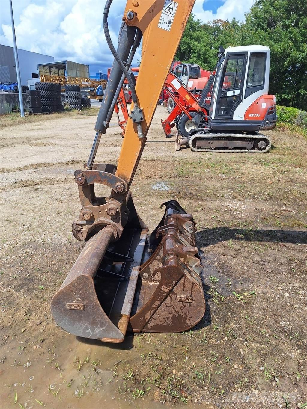 CASE CX26C Minikoparki