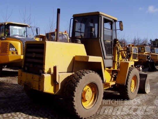 JCB 410 Ładowarki kołowe
