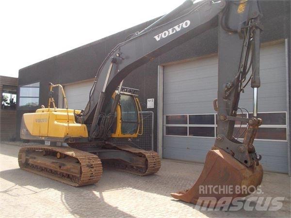 Volvo EC210LC Koparki gąsienicowe