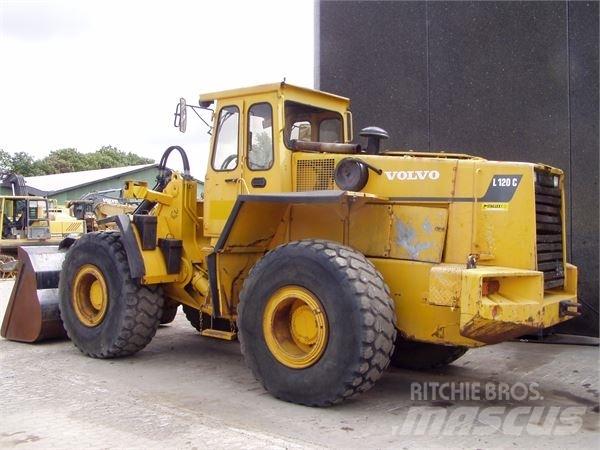 Volvo L120 Ładowarki kołowe