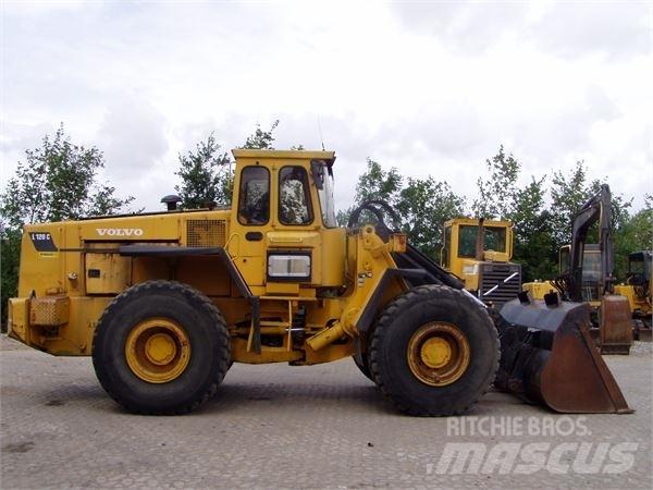 Volvo L120 Ładowarki kołowe