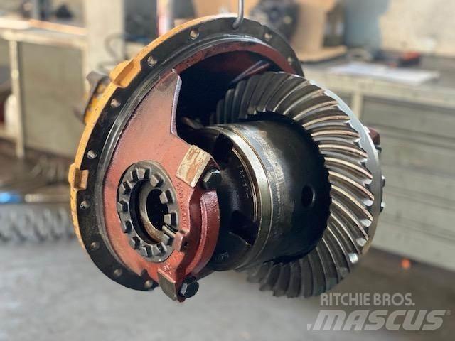  DIFFERENTIAL 9/37 Mosty, wały i osie