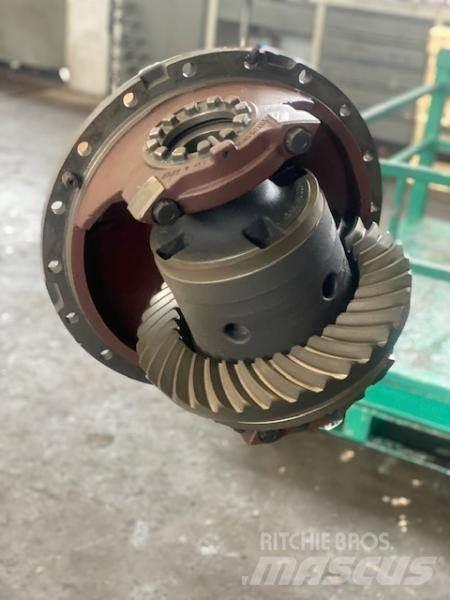  DIFFERENTIAL ZF 35/9 Mosty, wały i osie