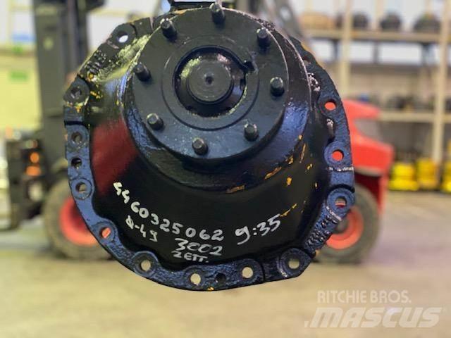  DIFFERENTIAL ZF 8/35 Mosty, wały i osie