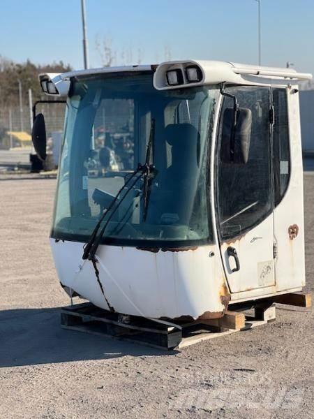 Liebherr 556 KABINA Kabiny i wnętrze