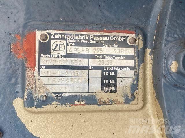 Liebherr A 932 AXLES Mosty, wały i osie